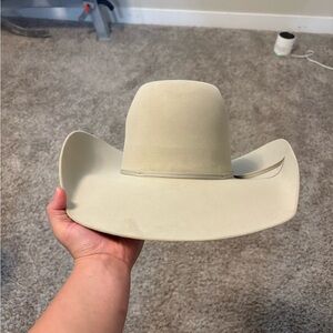 Elegant Cream Women's Cowboy Hat